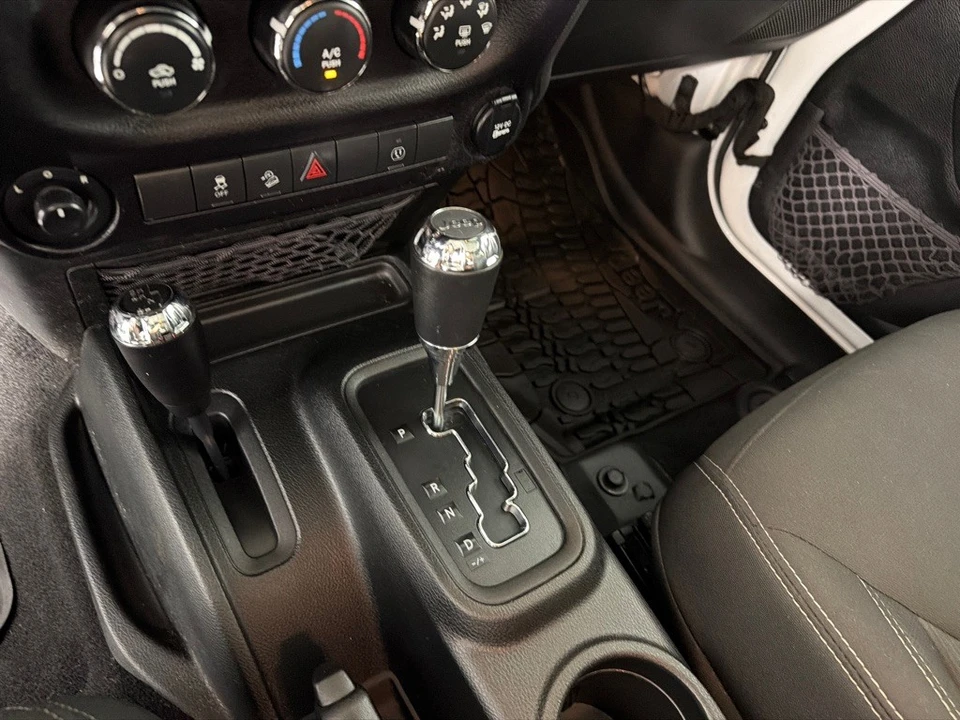 2017 Jeep JK Wrangler - Image 16 of 25