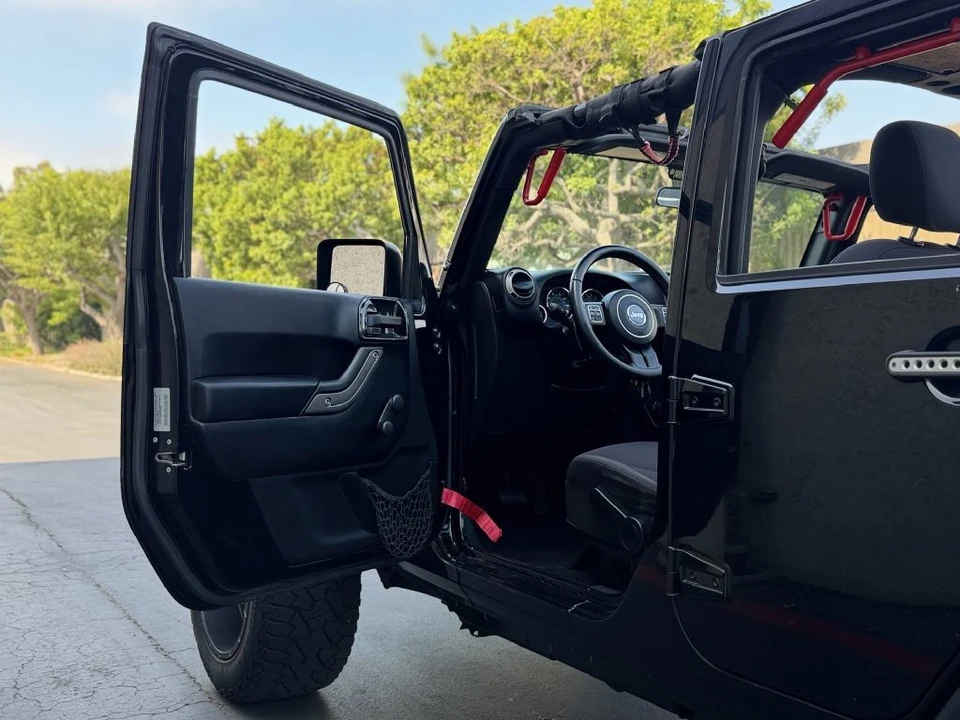 2017 Jeep JK Wrangler - Image 11 of 24