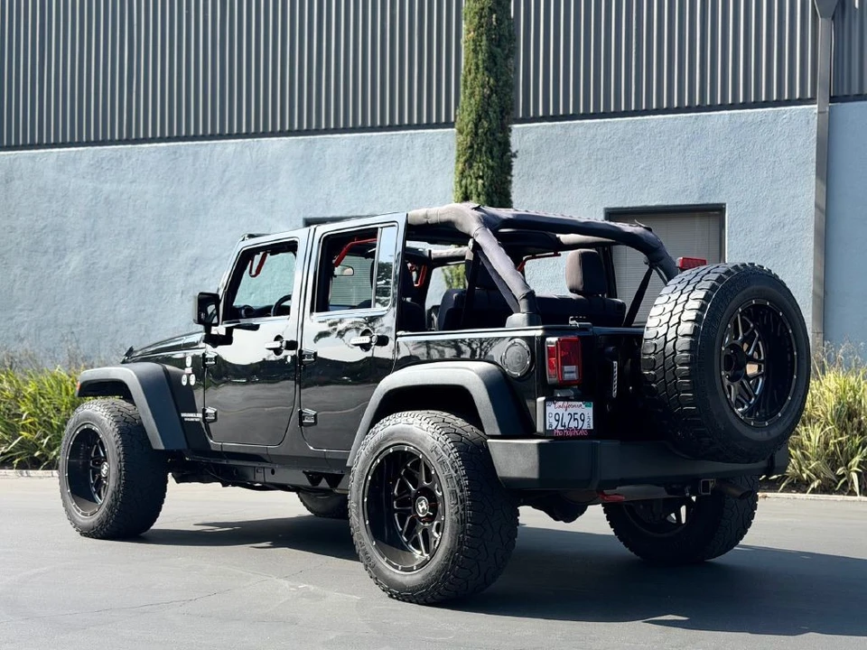 2017 Jeep JK Wrangler - Image 9 of 24