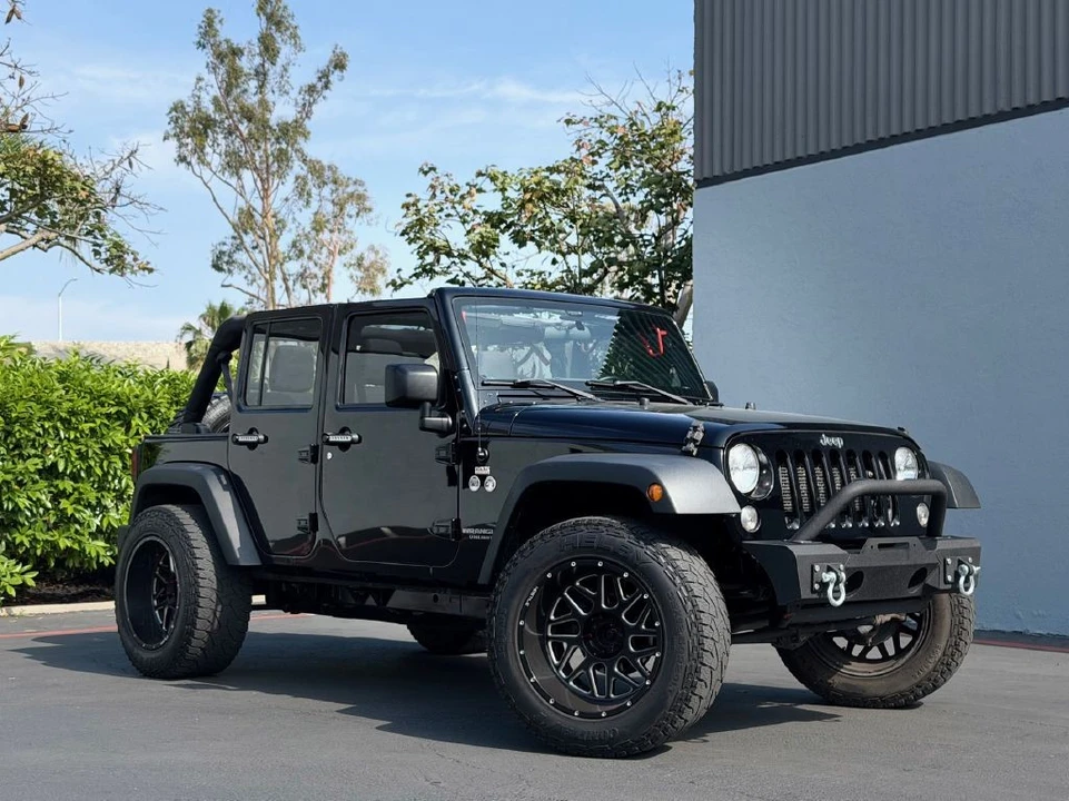 2017 Jeep JK Wrangler - Image 2 of 24