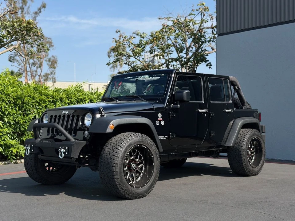 2017 Jeep JK Wrangler - Image 4 of 24