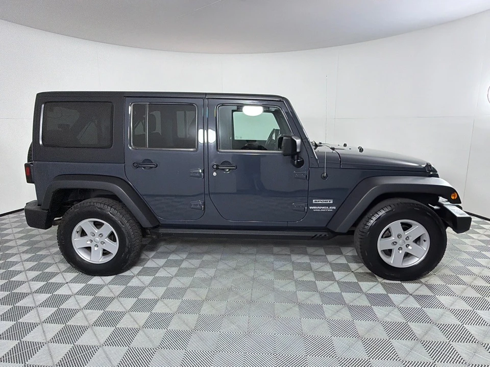2017 Jeep JK Wrangler - Image 4 of 22