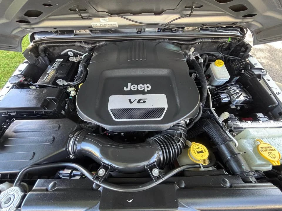 2017 Jeep JK Wrangler - Image 17 of 20