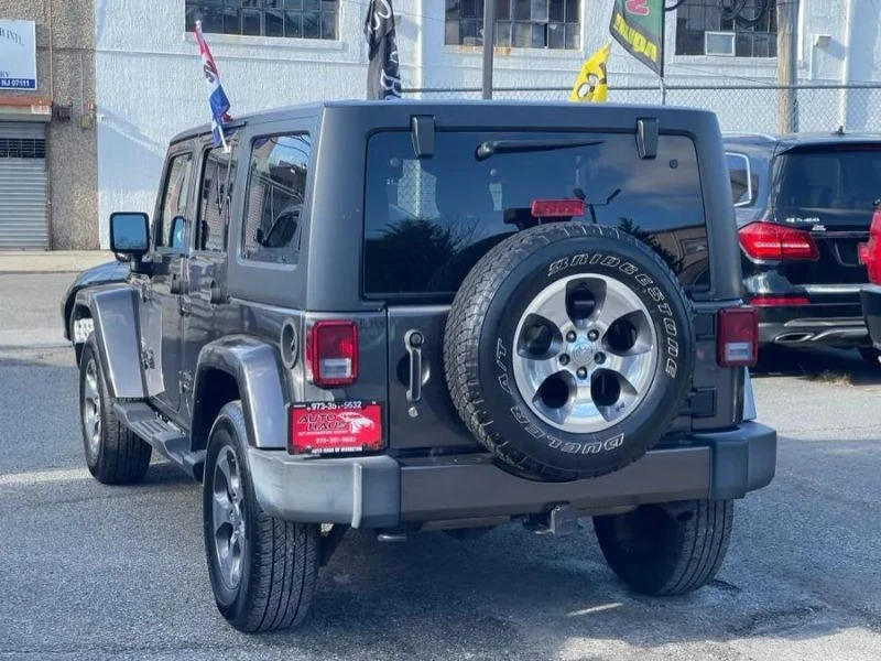 2017 Jeep JK Wrangler - Image 6 of 12