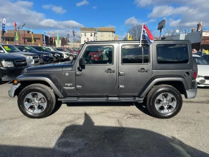 2017 Jeep JK Wrangler - Image 8 of 12