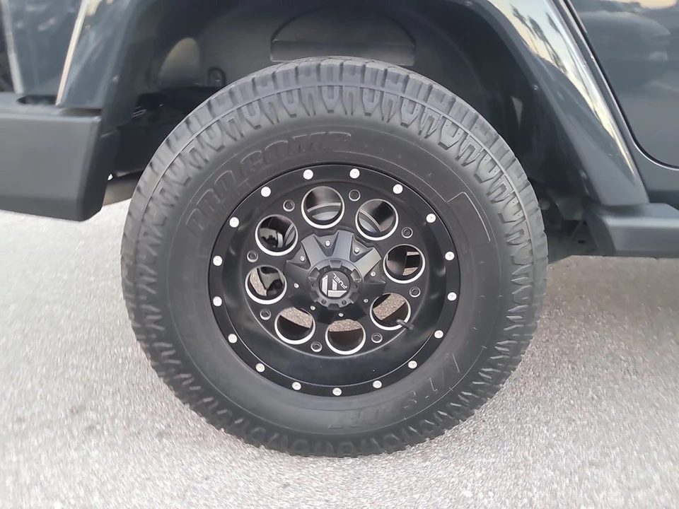 2017 Jeep JK Wrangler - Image 5 of 12