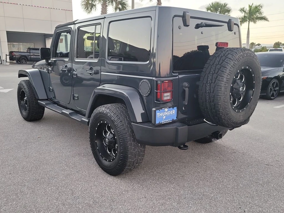 2017 Jeep JK Wrangler - Image 3 of 12