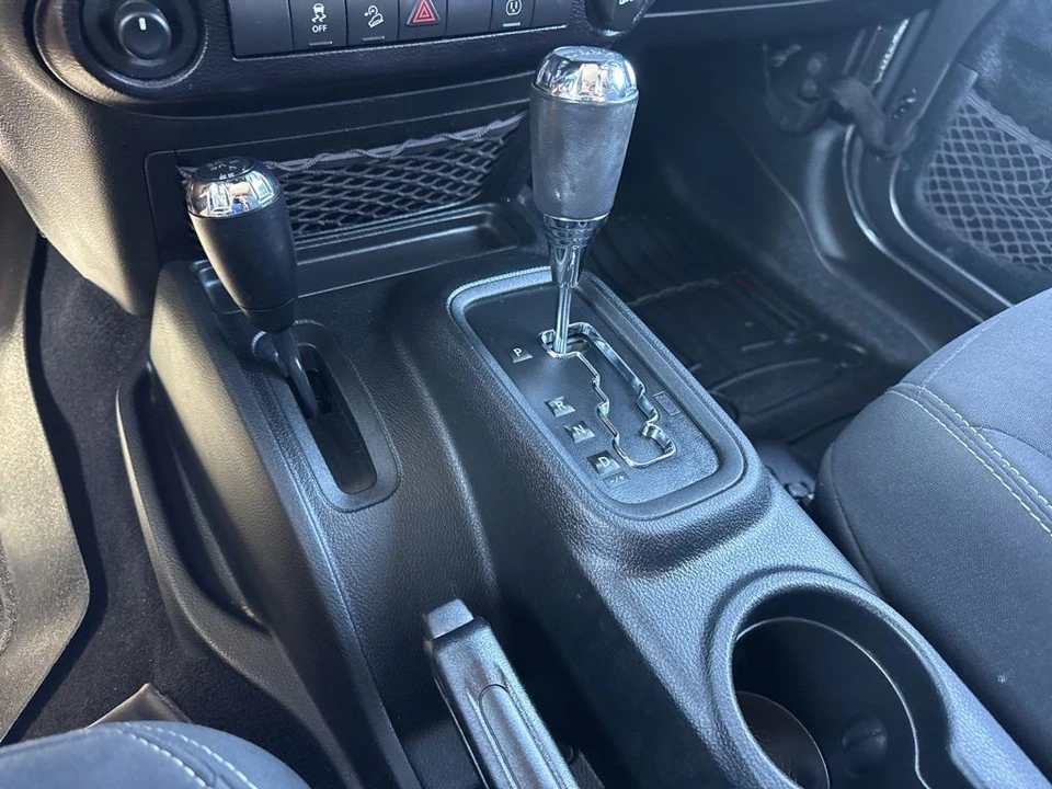 2017 Jeep JK Wrangler - Image 17 of 31