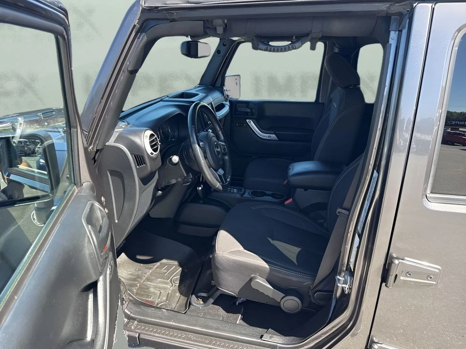 2017 Jeep JK Wrangler - Image 9 of 31