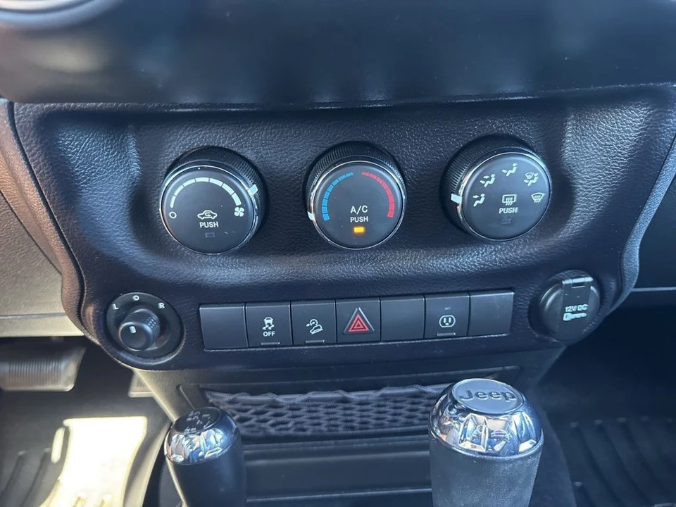 2017 Jeep JK Wrangler - Image 21 of 31