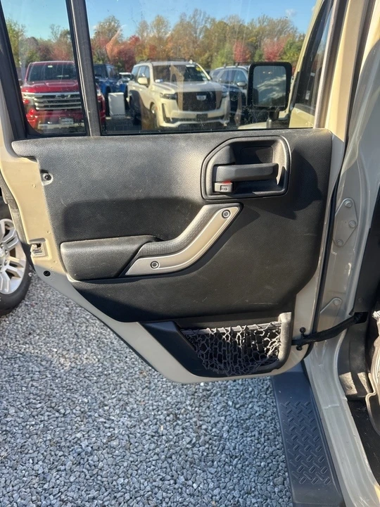 2017 Jeep JK Wrangler - Image 13 of 21