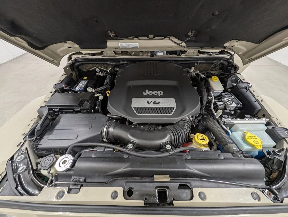 2017 Jeep JK Wrangler - Image 11 of 12