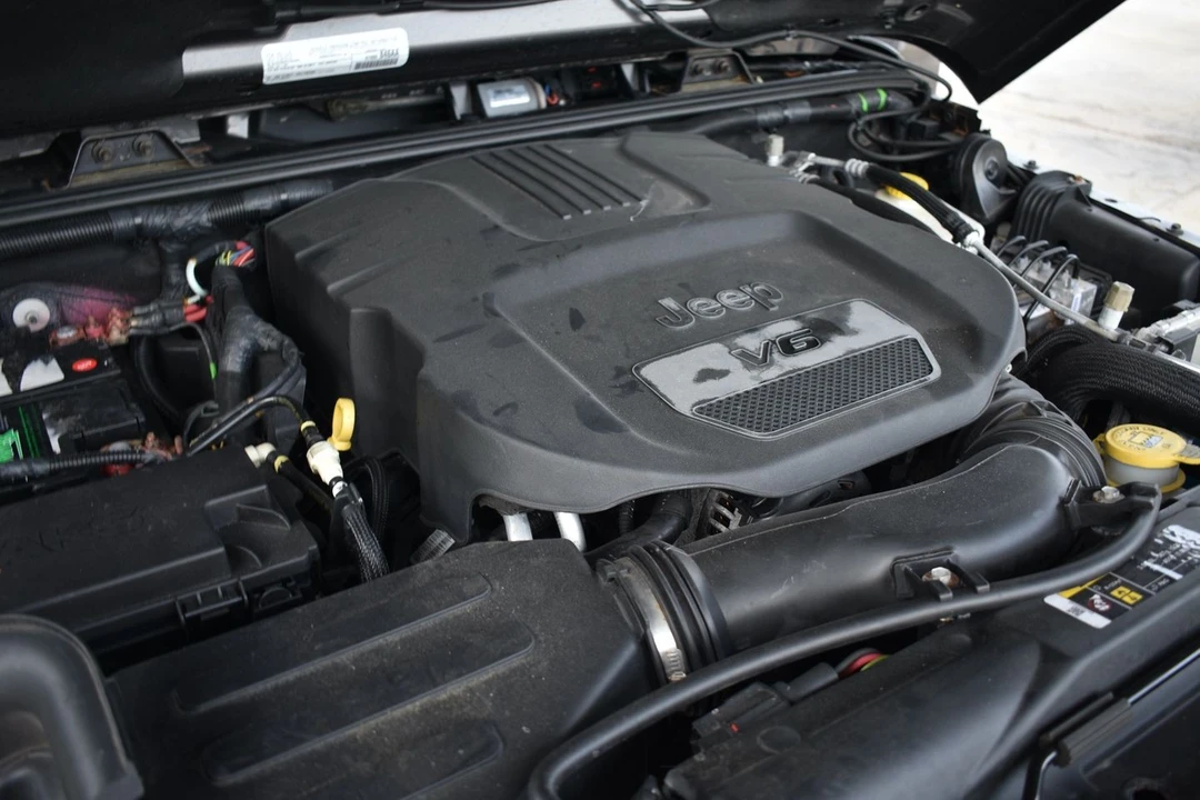 2017 Jeep JK Wrangler - Image 18 of 20