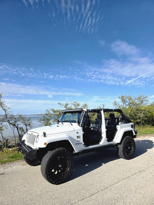 2017 Jeep JK Wrangler - Image 4 of 31