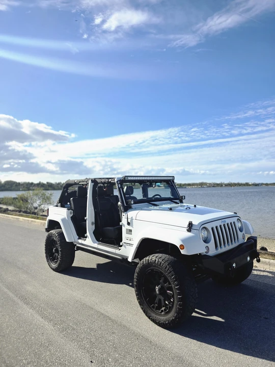 2017 Jeep JK Wrangler - Image 11 of 31