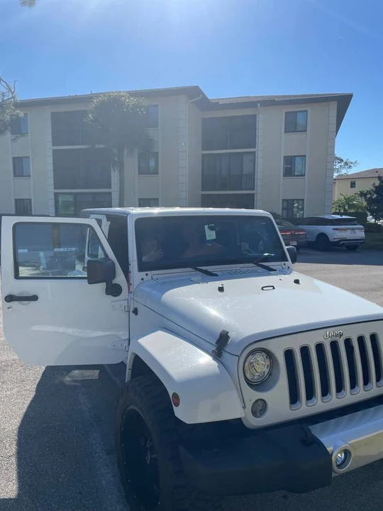 2017 Jeep JK Wrangler - Image 2 of 6