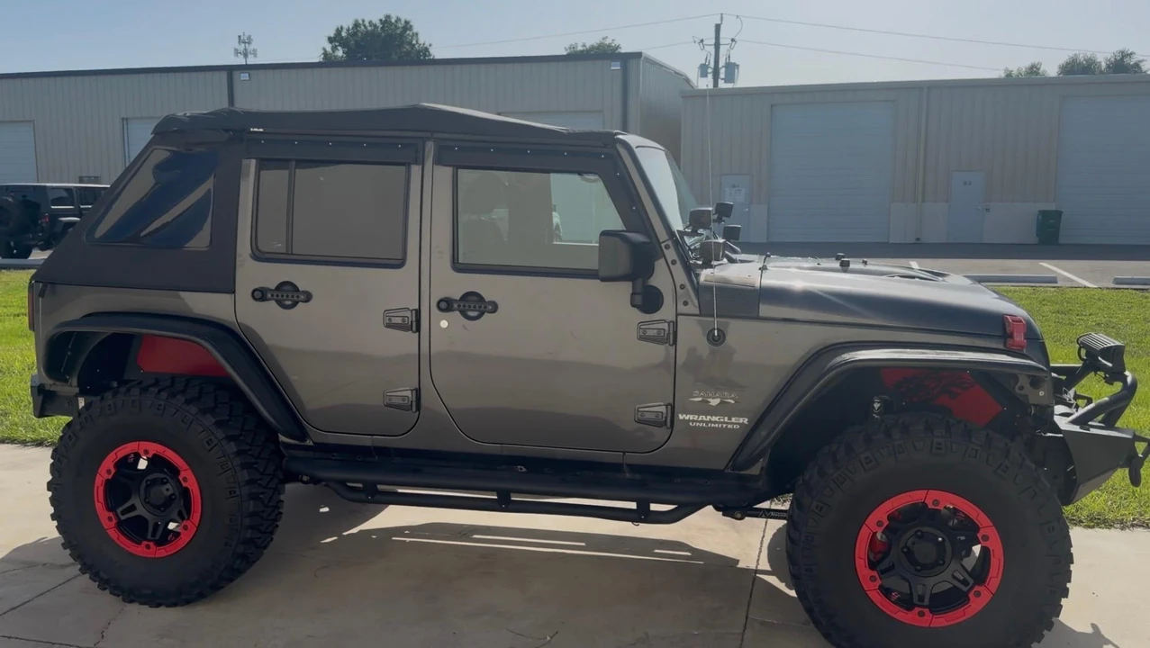 2017 Jeep JK Wrangler - Image 25 of 31