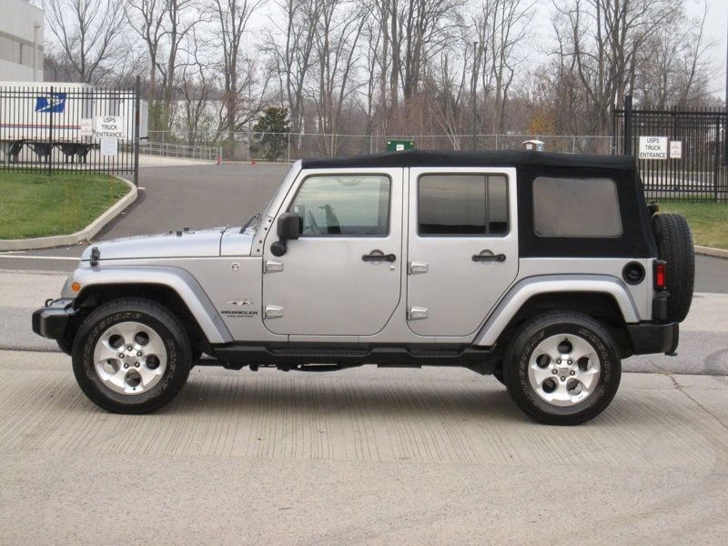 2017 Jeep JK Wrangler - Image 6 of 12