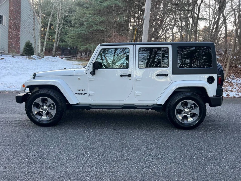 2017 Jeep JK Wrangler - Image 4 of 12