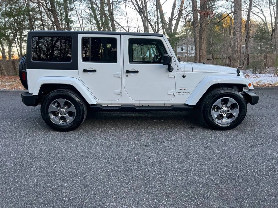 2017 Jeep JK Wrangler - Image 10 of 12