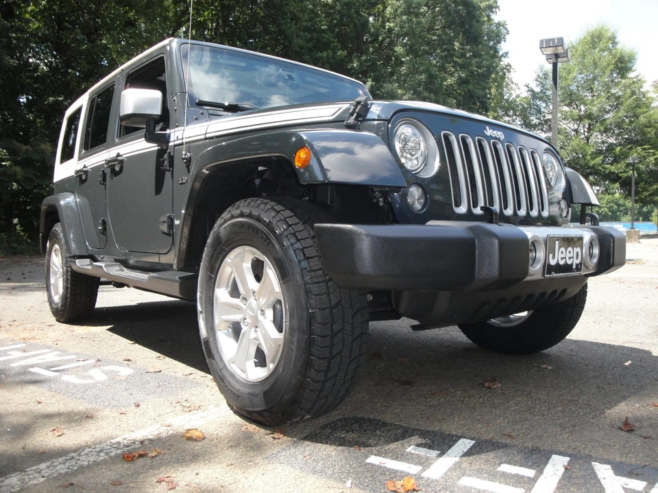 2017 Jeep JK Wrangler - Image 14 of 31