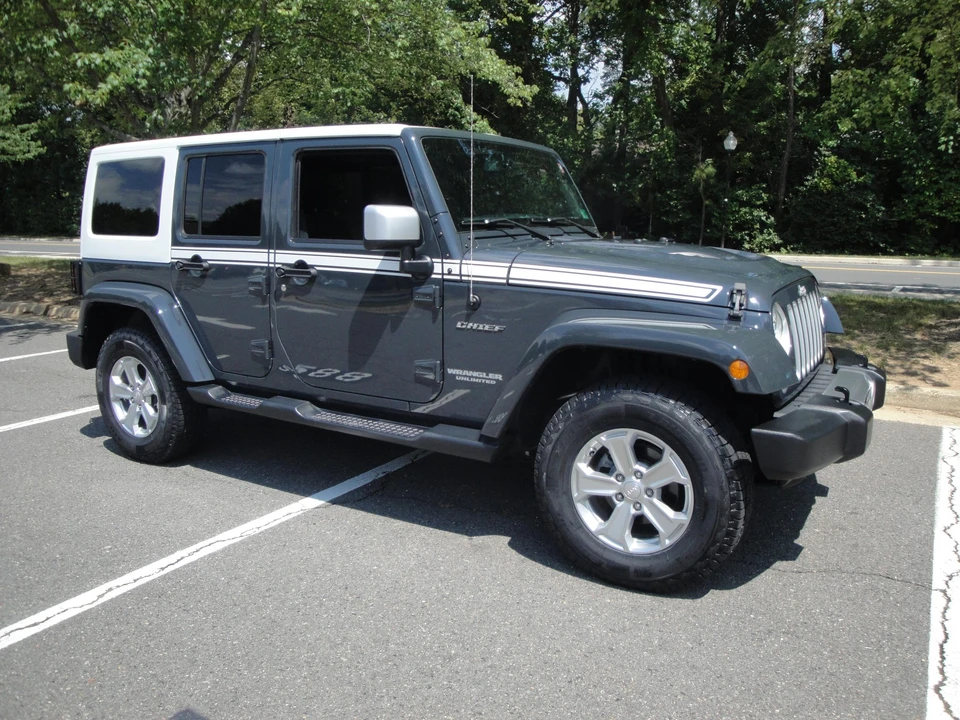 2017 Jeep JK Wrangler - Image 20 of 31