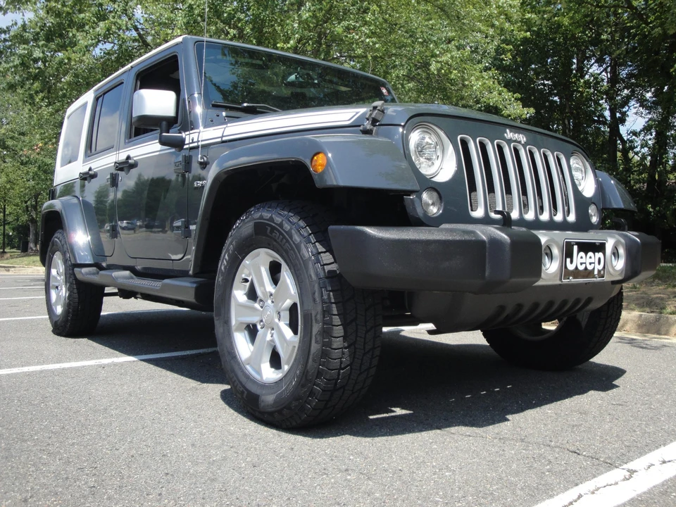 2017 Jeep JK Wrangler - Image 15 of 31