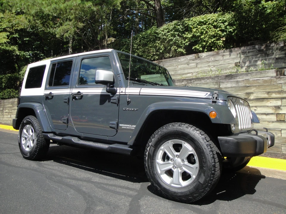 2017 Jeep JK Wrangler - Image 18 of 31