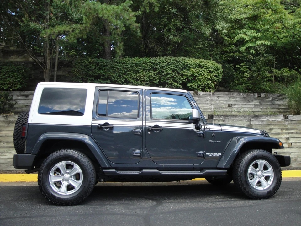 2017 Jeep JK Wrangler - Image 26 of 31