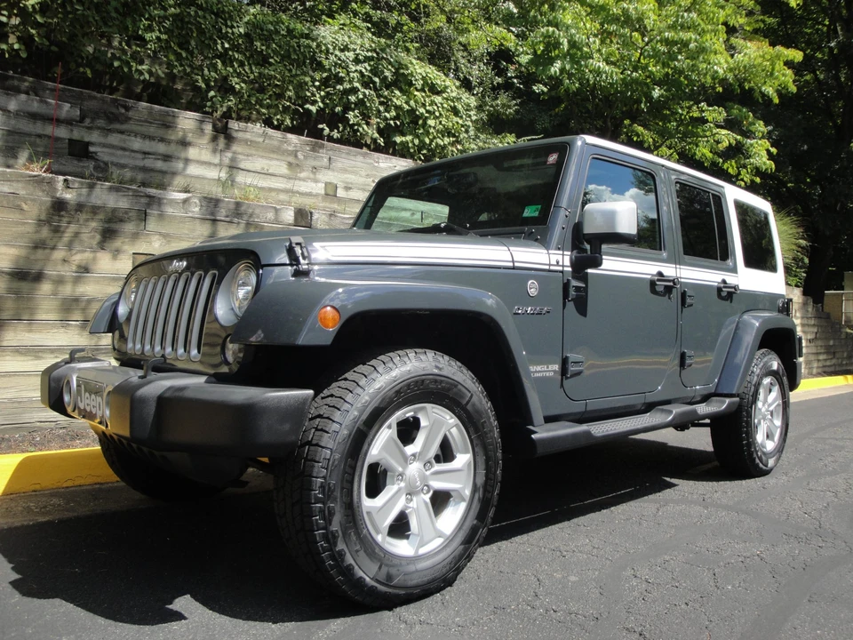 2017 Jeep JK Wrangler - Image 7 of 31