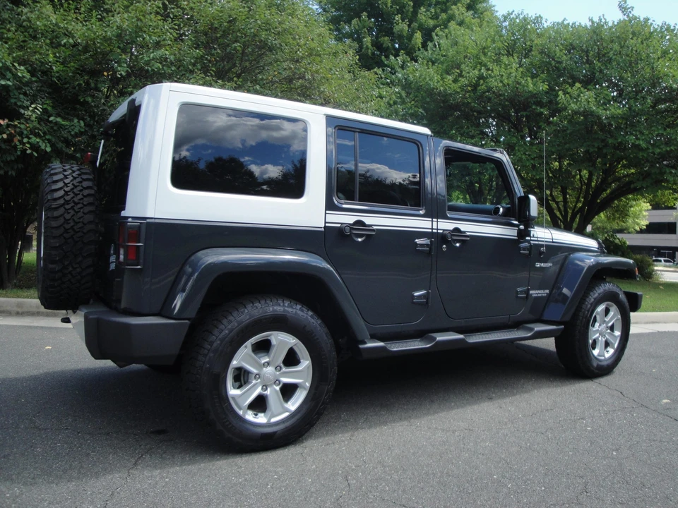 2017 Jeep JK Wrangler - Image 29 of 31
