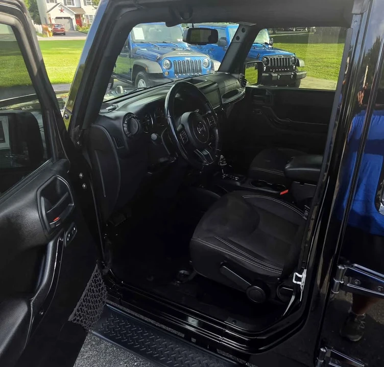 2017 Jeep JK Wrangler - Image 11 of 20