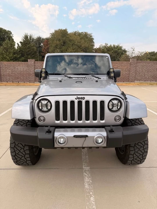 2017 Jeep JK Wrangler - Image 4 of 11