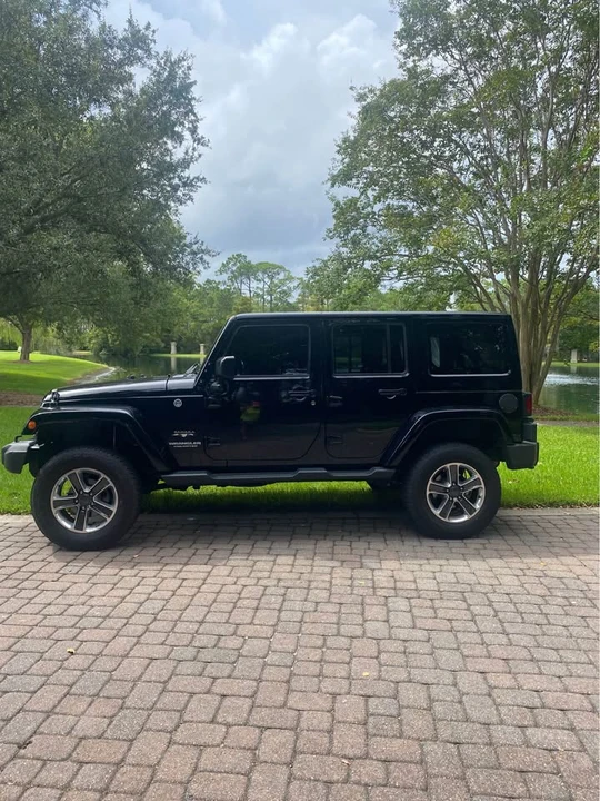 2017 Jeep JK Wrangler - Image 2 of 6