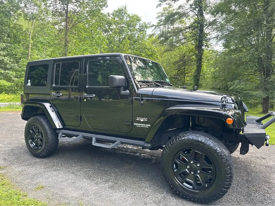 2017 Jeep JK Wrangler - Image 3 of 11