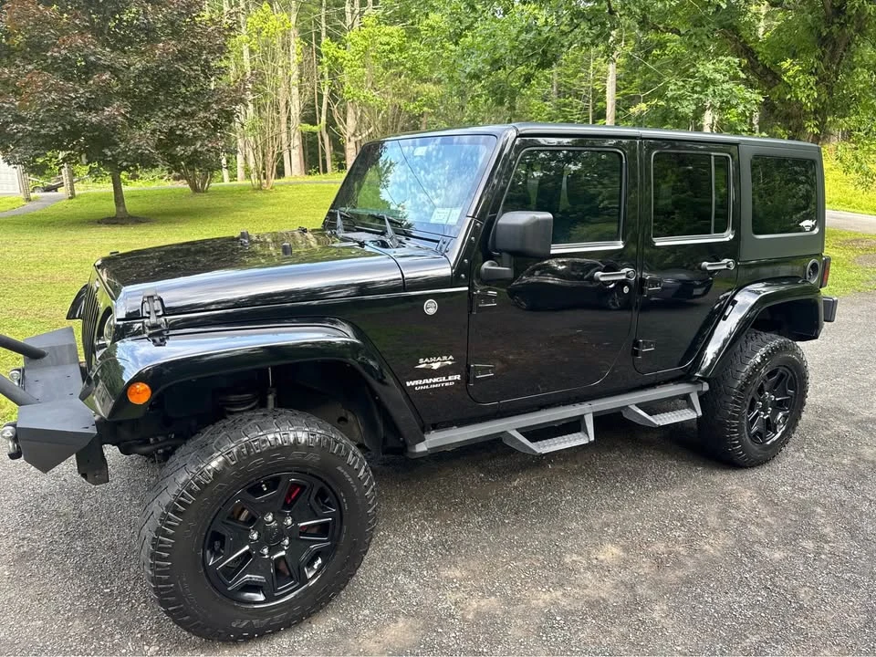 2017 Jeep JK Wrangler - Image 2 of 11