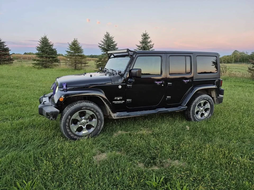 2017 Jeep JK Wrangler - Image 2 of 17