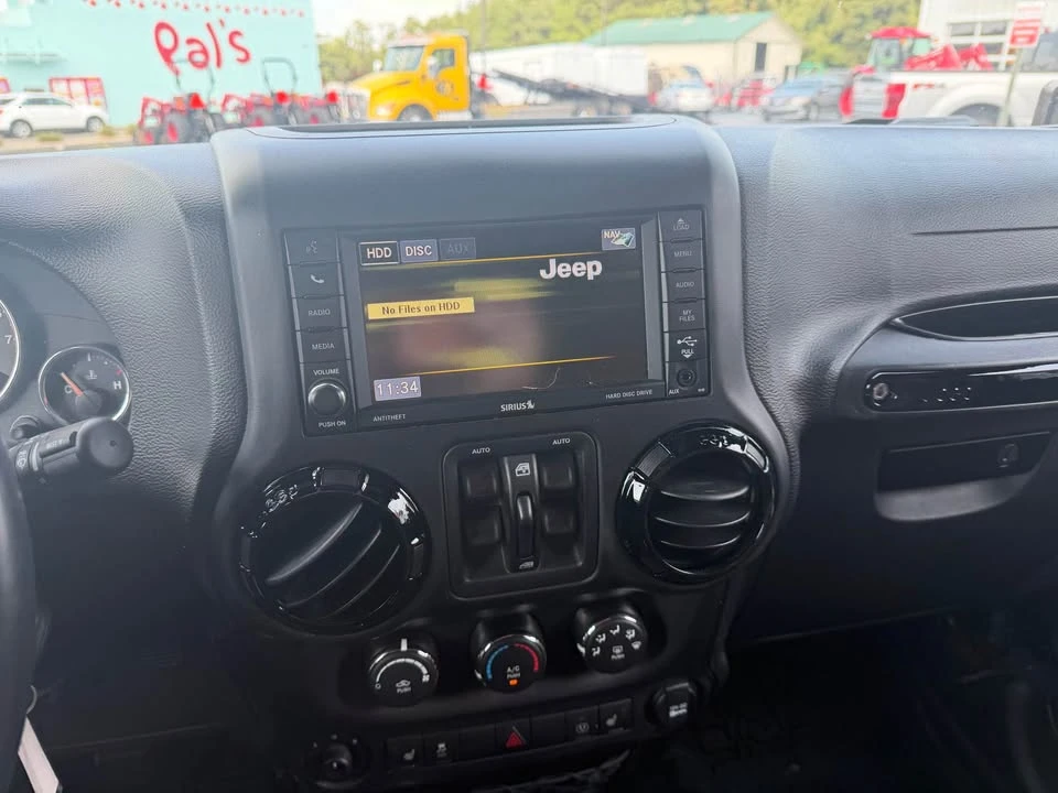 2017 Jeep JK Wrangler - Image 11 of 13
