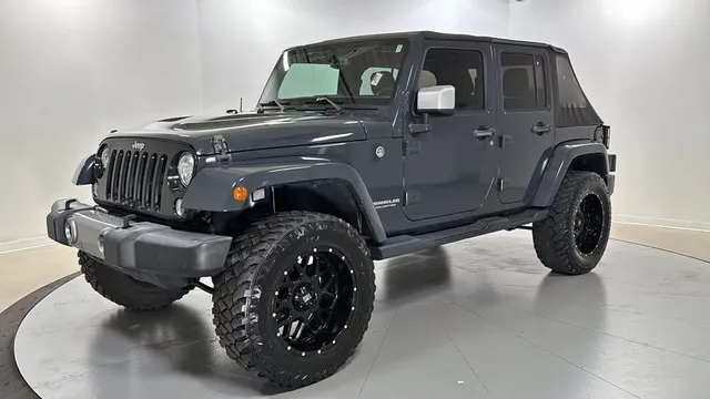 2017 Jeep Wrangler Unlimited Sahara