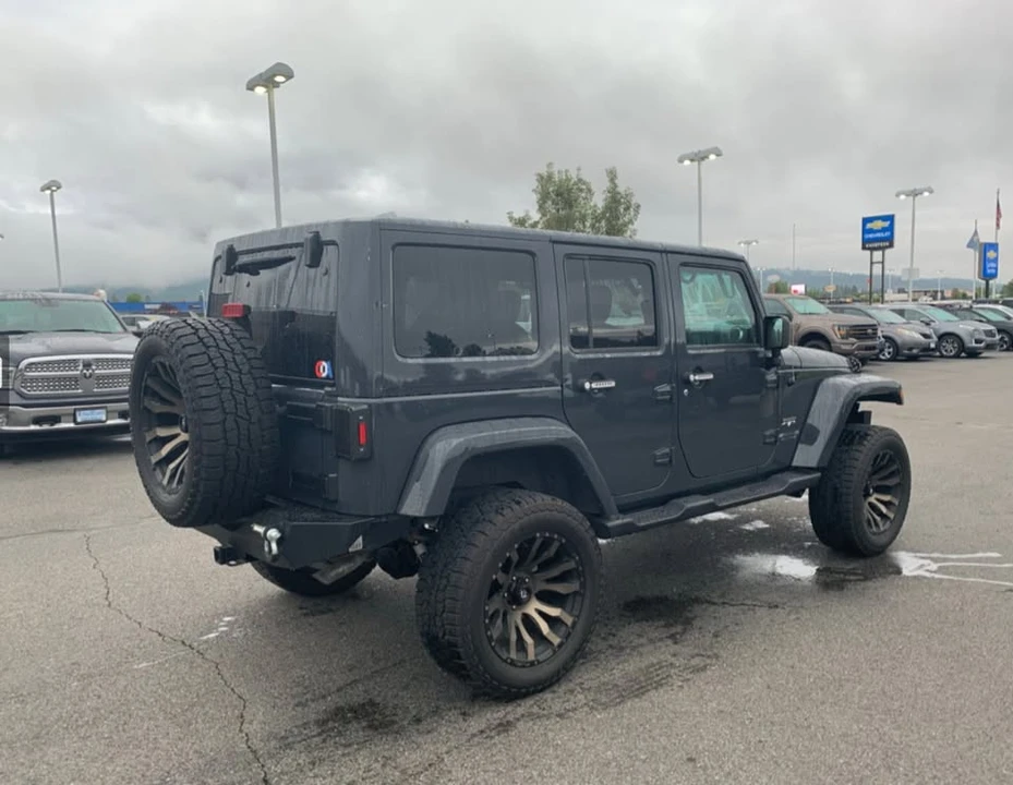 2017 Jeep JK Wrangler - Image 3 of 3