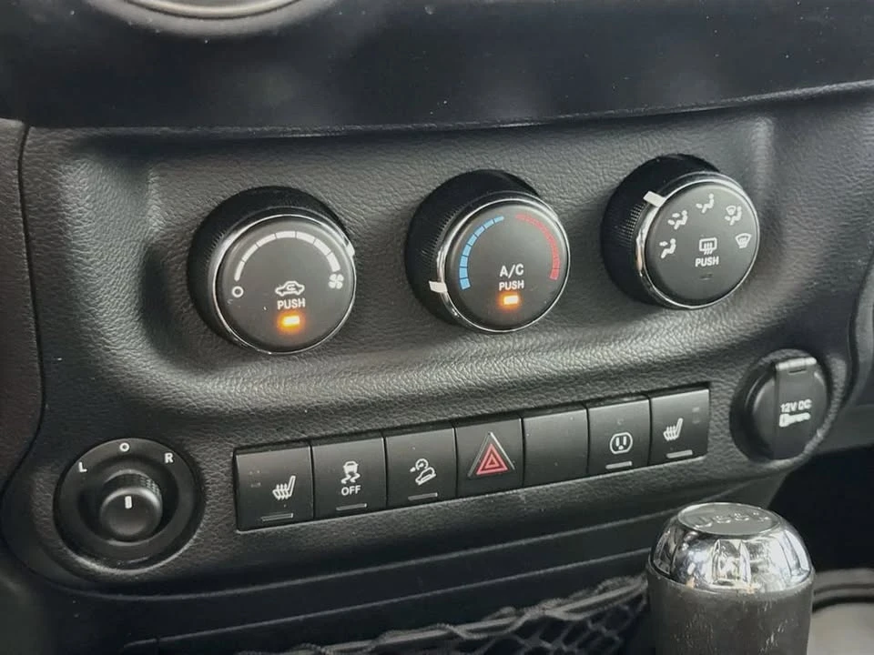 2017 Jeep JK Wrangler - Image 16 of 20
