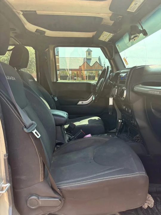 2017 Jeep JK Wrangler - Image 5 of 9