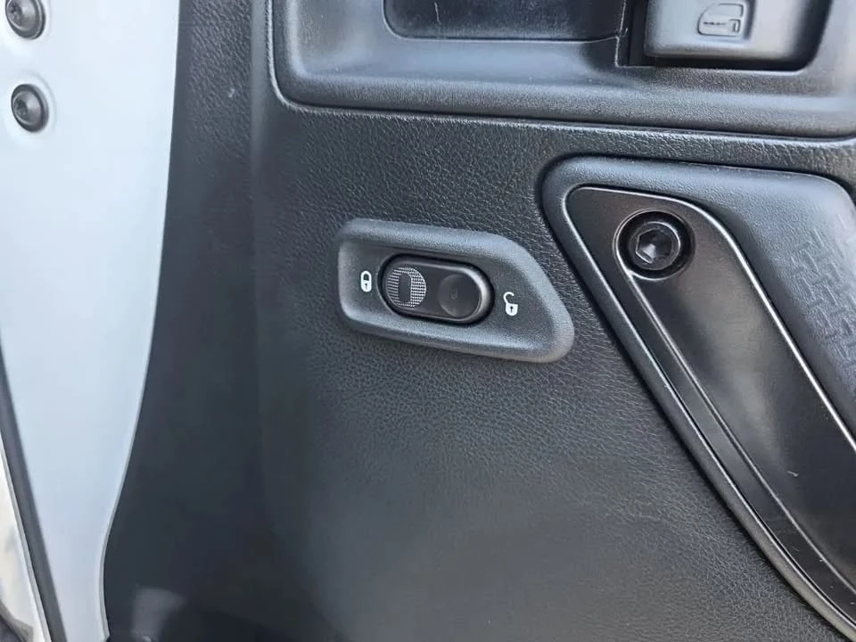 2017 Jeep JK Wrangler - Image 18 of 18