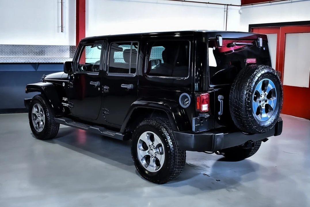 2017 Jeep JK Wrangler - Image 25 of 30
