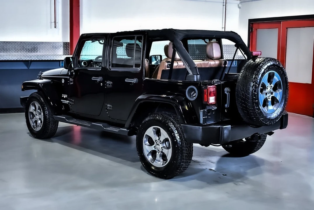2017 Jeep JK Wrangler - Image 17 of 30