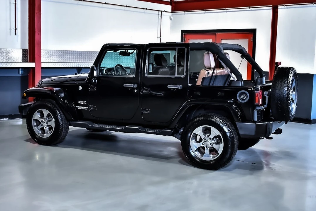 2017 Jeep JK Wrangler - Image 19 of 30