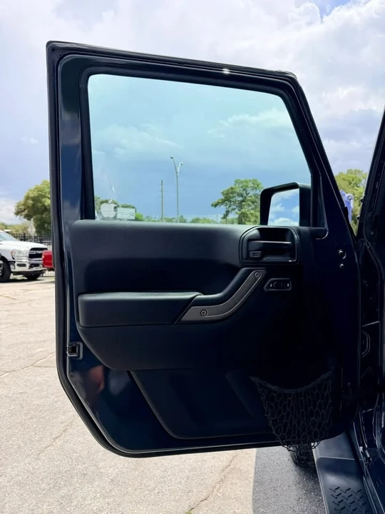 2017 Jeep JK Wrangler - Image 14 of 20