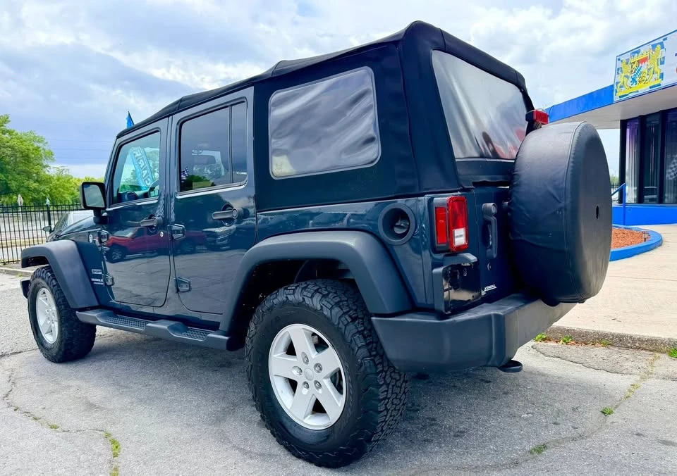 2017 Jeep JK Wrangler - Image 3 of 20