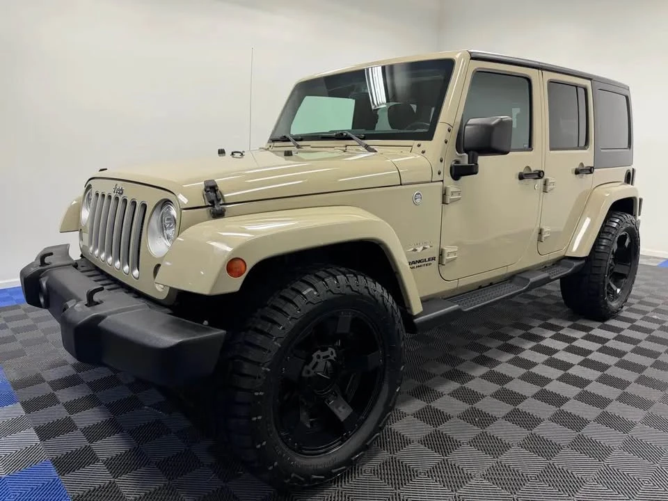 2017 Jeep JK Wrangler - Image 2 of 12