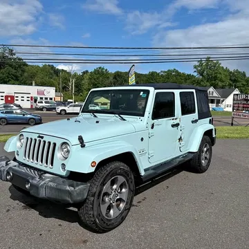 2017 Jeep Wrangler Unlimited Sahara Sport Utility 4D